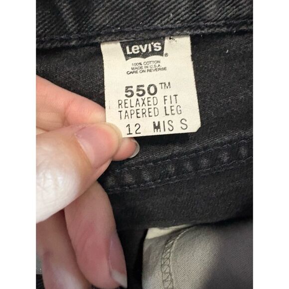 Vintage Levi’s 550 relaxed fit tapered legs black jeans - Picture 6 of 9